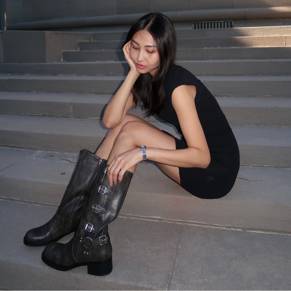 Sable Flat Distressed Boots